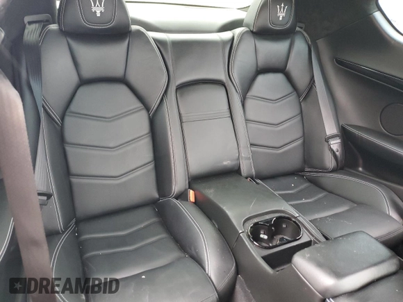 2018 Maserati GranTurismo Sport с VIN ZAM45VLA0J0271240, выставлен на аукционе Copart как лот 88997525 с пробегом 22 449 миль миль и Списание • Salvage title. История ставок и продаж доступна на DreamBid. Изображение 10.