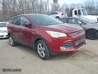 2014 Ford Escape SE with VIN 1FMCU0GXXEUD23133, listed as a IAAI auction lot 41820342 with 110,479 mi miles. Bid and sale history available at carsss.com. Image 1.