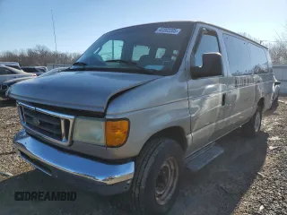 2003 Ford Econoline Passenger XL with VIN 1FBSS31L13HB22437, listed as a Copart auction lot 42202205 with 177,813 mi miles and Salvage Title. Bid and sale history available at carsss.com. Image 1.