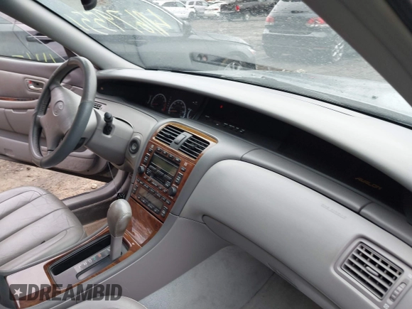 2000 Toyota Avalon XL with VIN 4T1BF28B2YU102618, listed as a IAAI auction lot 41679551 with 207,072 mi miles and . Bid and sale history available at DreamBid. Image 5.