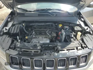 2019 Jeep Compass Trailhawk z VIN 3C4NJDDB3KT739939, wystawiony jako Copart lot #56695985 z przebiegiem 99 941 mil mil oraz Szkoda całkowita • Salvage title. Historia ofert i sprzedaży dostępna na DreamBid. Obrazek 11.