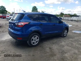 2018 Ford Escape S z VIN 1FMCU0F76JUC55683, wystawiony jako Copart lot #57614815 z przebiegiem 70 557 mil mil oraz Szkoda całkowita • Salvage title. Historia ofert i sprzedaży dostępna na DreamBid. Obrazek 3.