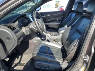 2017 Chrysler 300 S with VIN 2C3CCABG3HH663272, listed as a Copart auction lot 45564765 with 93,824 mi miles and Salvage Title. Bid and sale history available at DreamBid. Image 7.