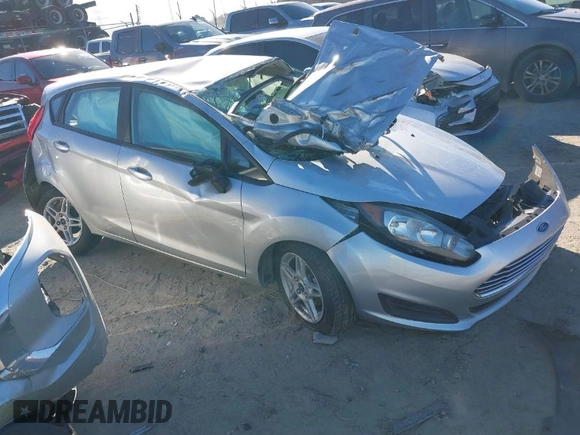 2018 Ford Fiesta SE with VIN 3FADP4EJ1JM114972, listed as a IAAI auction lot 41254391 with 28,114 mi miles and . Bid and sale history available at carsss.com. Image 1.