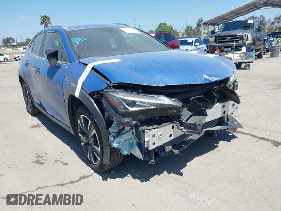 2022 Lexus UX with VIN JTHX3JBH0N2049742, listed as a IAAI auction lot 41917341 with 18,728 mi miles. Bid and sale history available at carsss.com. Image 1.