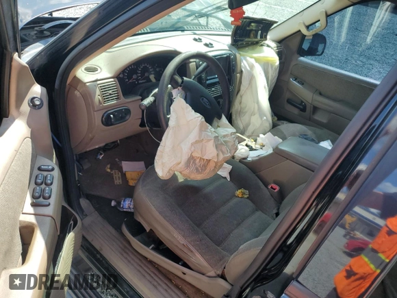 2005 Ford Explorer XLS с VIN 1FMZU62K45ZA13250, выставлен на аукционе Copart как лот 60208405 с пробегом Не указан миль и Списание • Salvage title. История ставок и продаж доступна на DreamBid. Изображение 8.