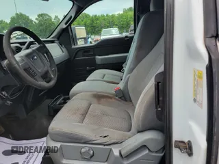 2014 Ford F-150 XL with VIN 1FTFX1EF4EKE59231, listed as a IAAI auction lot 42631384 with 279,670 mi miles and . Bid and sale history available at DreamBid. Image 18.