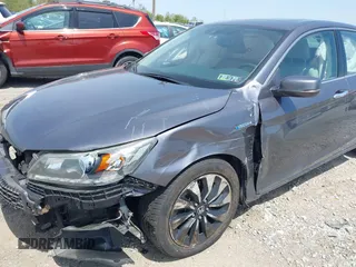 2014 Honda Accord EX-L with VIN 1HGCR6F5XEA002415, listed as a IAAI auction lot 42137751 with 239,746 mi miles and . Bid and sale history available at DreamBid. Image 6.