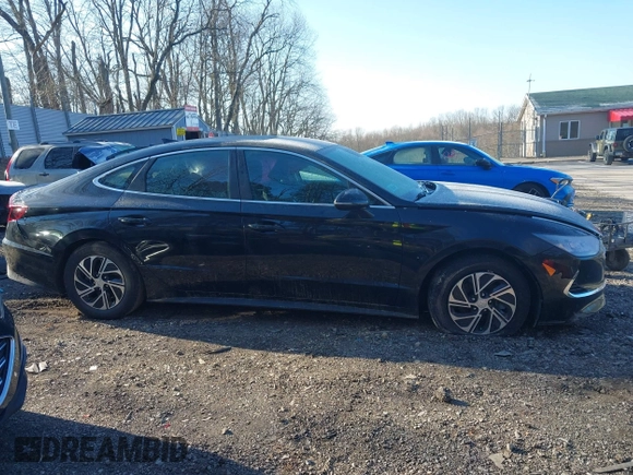 2022 Hyundai Sonata Hybrid Blue with VIN KMHL24JJ5NA041548, listed as a IAAI auction lot 41984039 with 29,281 mi miles. Bid and sale history available at carsss.com. Image 14.