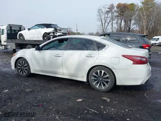 2018 Nissan Altima 2.5 SV with VIN 1N4AL3AP7JC188336, listed as a IAAI auction lot 41460697 with 158,008 mi miles. Bid and sale history available at carsss.com. Image 14.