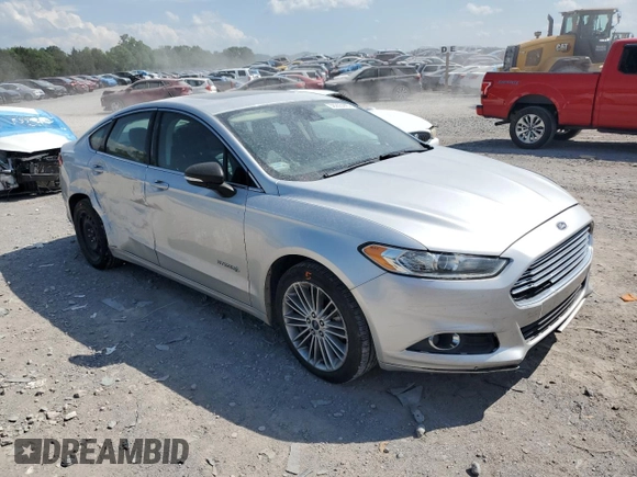 2013 Ford Fusion SE Hybrid z VIN 3FA6P0LU3DR336838, wystawiony jako Copart lot #56205445 z przebiegiem 209 164 mil mil oraz Czysty tytuł • Clean title. Historia ofert i sprzedaży dostępna na DreamBid. Obrazek 4.