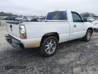 1999 Chevrolet Silverado 1500 with VIN 1GCEC14W1XZ129128, listed as a IAAI auction lot 41496586 with 360,169 mi miles. Bid and sale history available at carsss.com. Image 4.