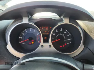 2011 Nissan Juke SV with VIN JN8AF5MR1BT011703, listed as a Copart auction lot 66165525 with 214,709 mi miles and Clean title. Bid and sale history available at DreamBid. Image 9.