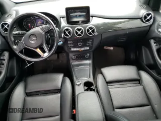 2017 Mercedes-Benz B with VIN WDDVP9AB7HJ015435, listed as a Copart auction lot 48097683 with 61,184 mi miles. Bid and sale history available at carsss.com. Image 8.