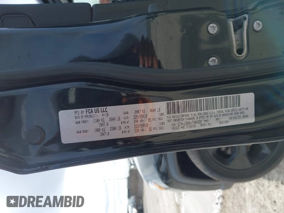 2018 Jeep Compass Latitude with VIN 3C4NJDBBXJT304322, listed as a IAAI auction lot 41833329 with 124,577 mi miles. Bid and sale history available at carsss.com. Image 9.