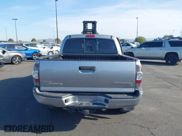 2014 Toyota Tacoma PreRunner with VIN 5TFJU4GN3EX051198, listed as a IAAI auction lot 41764088 with 126,259 mi miles. Bid and sale history available at carsss.com. Image 16.