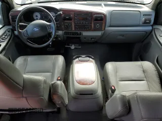 2006 Ford F-250 XL with VIN 1FTSW21P66ED57080, listed as a Copart auction lot 87286064 with 242,283 mi miles and Salvage title. Bid and sale history available at DreamBid. Image 8.