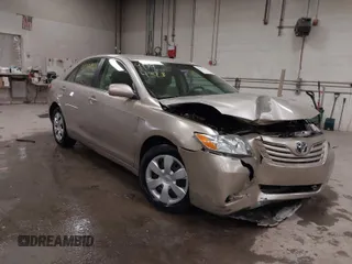 2007 Toyota Camry CE with VIN 4T1BE46K67U182991, listed as a IAAI auction lot 41794328 with 138,354 mi miles. Bid and sale history available at carsss.com. Image 1.