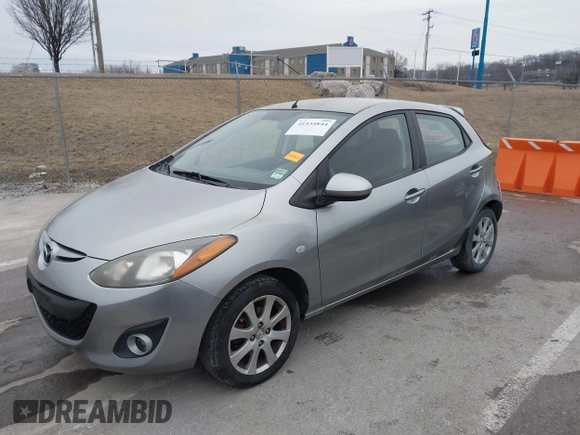 2011 Mazda 2 Sport with VIN JM1DE1HY3B0115181, listed as a IAAI auction lot 41534844 with 102,681 mi miles and . Bid and sale history available at carsss.com. Image 22.
