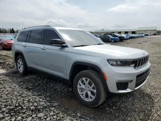 2021 Jeep Grand Cherokee Limited with VIN 1C4RJKBG0M8130202, listed as a Copart auction lot 55281825 with 51,208 mi miles and Salvage Title. Bid and sale history available at DreamBid. Image 4.