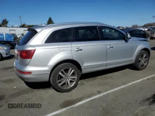 2011 Audi Q7 Premium Plus z VIN WA1LGAFE6BD009566, wystawiony jako Copart lot #46506925 z przebiegiem 121 896 mil mil oraz Szkoda całkowita • Salvage title. Historia ofert i sprzedaży dostępna na DreamBid. Obrazek 3.