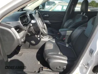 2018 Jeep Cherokee Latitude Plus with VIN 1C4PJLLX7JD523998, listed as a Copart auction lot 80515584 with 60,861 mi miles and Salvage Title. Bid and sale history available at carsss.com. Image 7.