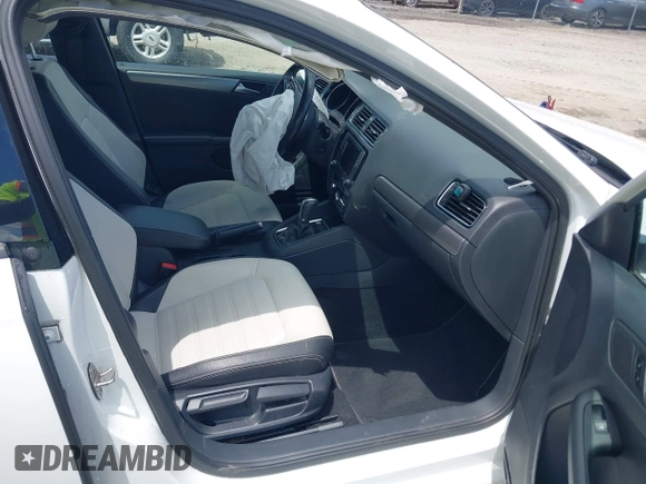 2016 Volkswagen Jetta Sport with VIN 3VWD17AJ5GM342014, listed as a IAAI auction lot 42340647 with 104,766 mi miles and . Bid and sale history available at DreamBid. Image 5.