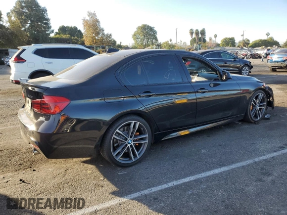 2018 BMW 3 Series 340i z VIN WBA8B3G53JNV01059, wystawiony jako Copart lot #85485684 z przebiegiem 106 084 mil mil oraz Szkoda całkowita • Salvage title. Historia ofert i sprzedaży dostępna na DreamBid. Obrazek 3.