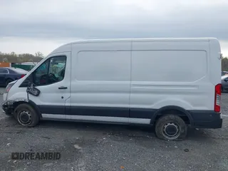2018 Ford Transit with VIN 1FTYE2CM4JKA10552, listed as a IAAI auction lot 42003388 with 116,464 mi miles. Bid and sale history available at carsss.com. Image 14.