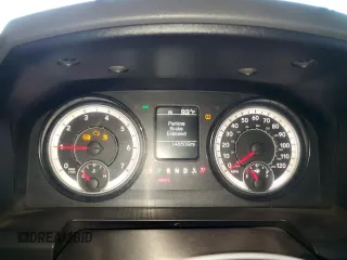 2016 Ram 1500 Tradesman с VIN 1C6RR6FG5GS233771, выставлен на аукционе Copart как лот 77610434 с пробегом 148 506 миль миль и Чистый • Clean title. История ставок и продаж доступна на DreamBid. Изображение 9.