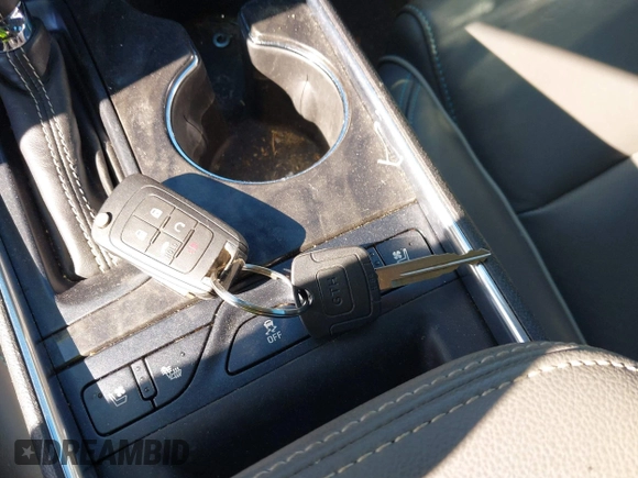 2014 Chevrolet Impala LTZ with VIN 2G1155S38E9190419, listed as a IAAI auction lot 41351766 with 114,862 mi miles and . Bid and sale history available at DreamBid. Image 11.