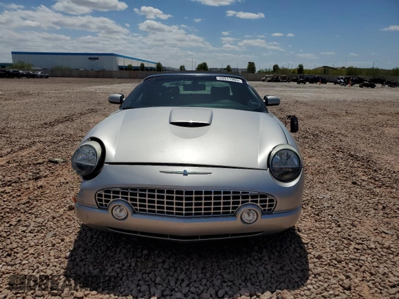 2004 Ford Thunderbird Deluxe with VIN 1FAHP60A74Y105934, listed as a Copart auction lot 53911905 with 22,412 mi miles and Salvage Title. Bid and sale history available at carsss.com. Image 5.