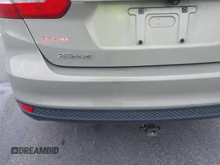 2016 Ford Focus SE with VIN 1FADP3F23GL350387, listed as a IAAI auction lot 41948782 with 70,188 mi miles. Bid and sale history available at carsss.com. Image 15.