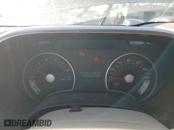 2007 Ford Explorer XLT z VIN 1FMEU73E87UB71524, wystawiony jako Copart lot #88809485 z przebiegiem 95 408 mil mil oraz Czysty tytuł • Clean title. Historia ofert i sprzedaży dostępna na DreamBid. Obrazek 9.