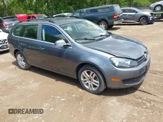 2014 Volkswagen Jetta TDI w/Sunroof with VIN 3VWPL7AJ7EM620190, listed as a IAAI auction lot 42376727 with 99,395 mi miles and . Bid and sale history available at DreamBid. Image 1.