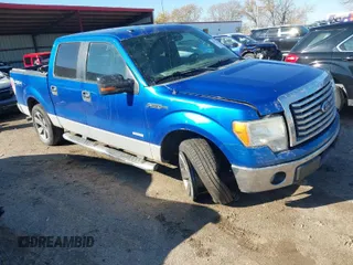 2011 Ford F-150 XLT with VIN 1FTFW1ET1BFC56942, listed as a IAAI auction lot 40717244 with 122,981 mi miles. Bid and sale history available at carsss.com. Image 1.
