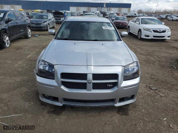 2005 Dodge Magnum RT with VIN 2D8GV582X5H585242, listed as a Copart auction lot 52991445 with 170,968 mi miles and Clean Title. Bid and sale history available at carsss.com. Image 5.