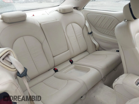 2008 Mercedes-Benz CLK 3.5L with VIN WDBTJ56H38F244866, listed as a IAAI auction lot 41796710 with 185,995 mi miles. Bid and sale history available at carsss.com. Image 8.
