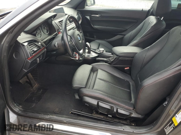 2016 BMW 2 Series 228i z VIN WBA1F9C5XGV545342, wystawiony jako Copart lot #55561925 z przebiegiem 143 243 mil mil oraz Szkoda całkowita • Salvage title. Historia ofert i sprzedaży dostępna na DreamBid. Obrazek 7.