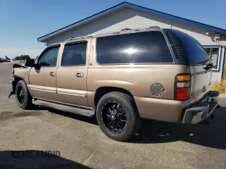 2004 Chevrolet Suburban LT with VIN 1GNFK16Z14J123135, listed as a Copart auction lot 70908164 with 253,555 mi miles and Salvage Title. Bid and sale history available at carsss.com. Image 2.