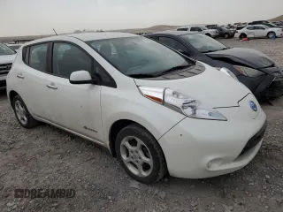 2015 Nissan LEAF SV with VIN 1N4AZ0CPXFC305179, listed as a Copart auction lot 48377205 with 101,476 mi miles and Salvage Title. Bid and sale history available at carsss.com. Image 4.