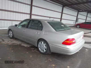 2001 Lexus LS 430 z VIN JTHBN30F710007446, wystawiony jako IAAI lot #42219047 z przebiegiem Nie podano mil oraz . Historia ofert i sprzedaży dostępna na DreamBid. Obrazek 3.