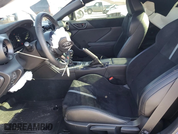 2023 Toyota GR86 Premium with VIN JF1ZNBE15P9750091, listed as a Copart auction lot 43124865 with 6,029 mi miles and Salvage Title. Bid and sale history available at carsss.com. Image 7.