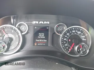 2024 Ram 2500 Big Horn with VIN 3C6UR5DL1RG233118, listed as a IAAI auction lot 42635680 with 46,755 mi miles and . Bid and sale history available at DreamBid. Image 7.