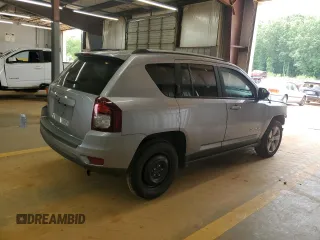 2016 Jeep Compass Sport z VIN 1C4NJCBA9GD810594, wystawiony jako Copart lot #56961885 z przebiegiem 151 386 mil mil oraz Szkoda całkowita • Salvage title. Historia ofert i sprzedaży dostępna na DreamBid. Obrazek 3.