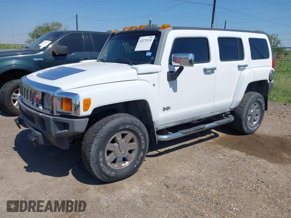 2007 Hummer H3 SUV с VIN 5GTDN13EX78245005, выставлен на аукционе IAAI как лот 42273124 с пробегом 181 234 миль миль и . История ставок и продаж доступна на DreamBid. Изображение 2.