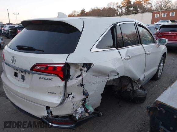 2018 Acura RDX with VIN 5J8TB4H32JL027327, listed as a IAAI auction lot 41246327 with 165,446 mi miles. Bid and sale history available at carsss.com. Image 4.