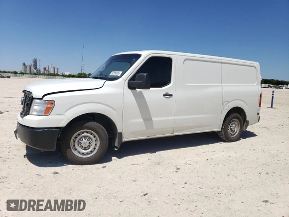 2021 Nissan NV Cargo SV z VIN 1N6BF0KY1MN805408, wystawiony jako Copart lot #52198305 z przebiegiem 175 551 mil mil oraz Szkoda całkowita • Salvage title. Historia ofert i sprzedaży dostępna na DreamBid. Obrazek 1.