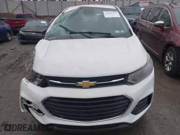2018 Chevrolet Trax LS with VIN 3GNCJNSB9JL283743, listed as a IAAI auction lot 41569737 with 35,337 mi miles and . Bid and sale history available at DreamBid. Image 13.