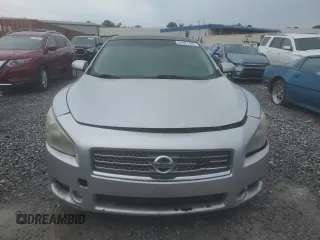 2014 Nissan Maxima SV z VIN 1N4AA5AP4EC432161, wystawiony jako Copart lot #61931435 z przebiegiem 229 012 mil mil oraz Czysty tytuł • Clean title. Historia ofert i sprzedaży dostępna na DreamBid. Obrazek 5.